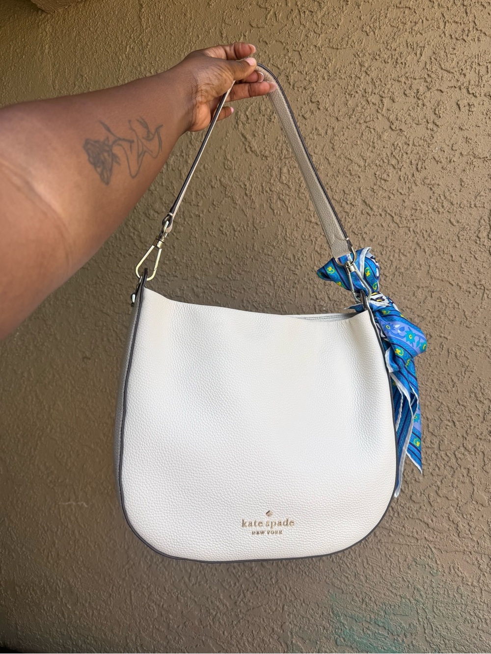 kate spade White Pebbled Leather Hobo Shoulder Bag with Blue Scarf Accent
